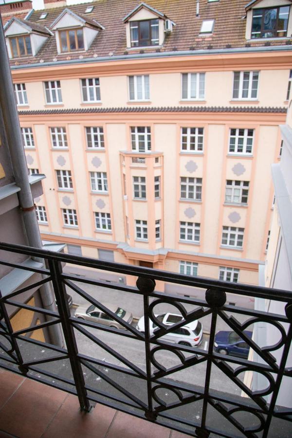 Velky 3-Izbovy Apartman Bratislava-Stare Mesto Exterior foto